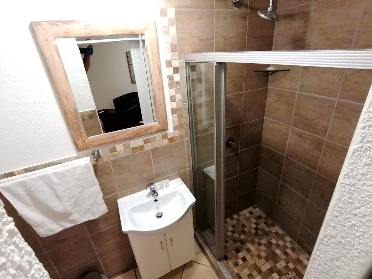Fourways Bnb Johannesburg Luaran gambar